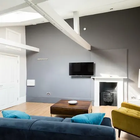 The Harbourside Loft - Stylish & Modern 1bdr Apartment *