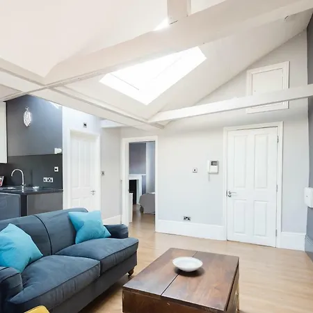 The Harbourside Loft - Stylish & Modern 1bdr Apartment *